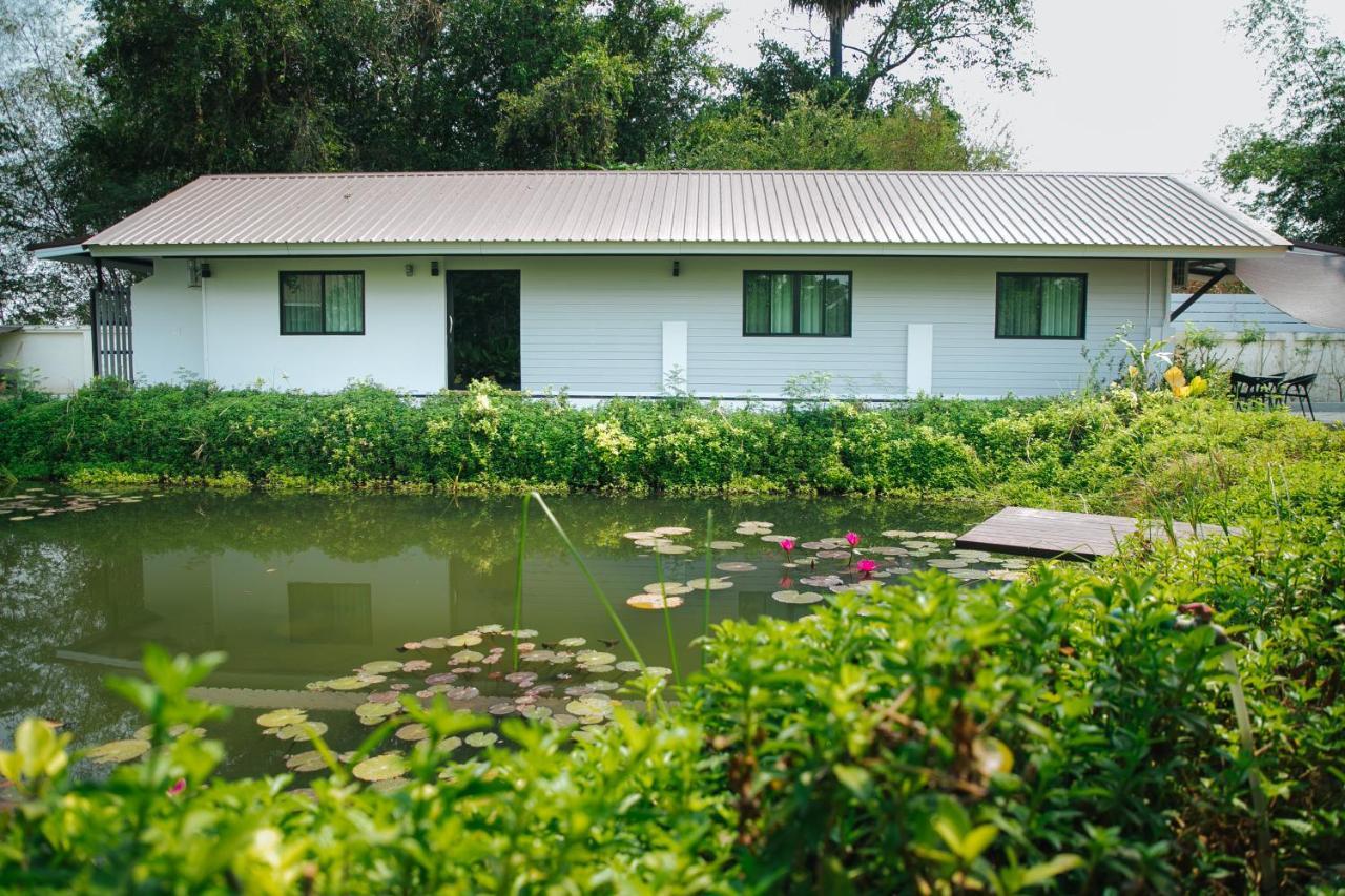 Hotel Baan Suan Wassana Buriram Exterior foto